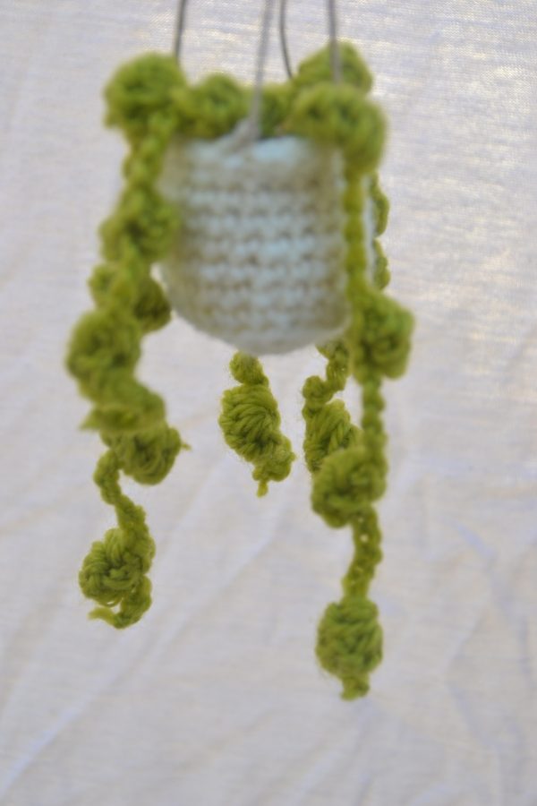 Chaine de perles en laine